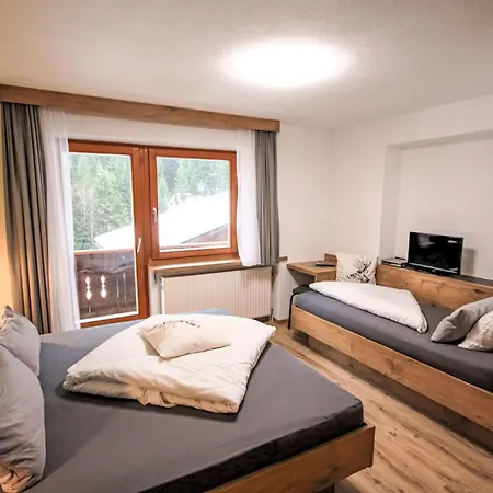 The Siegele By Interhome Apartman